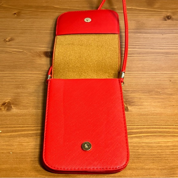 Frida Kahlo Crossbody Mini Bag NWOT - Picture 4 of 8